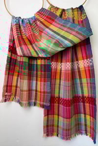 Image 3 of Aval Gwlanek (Peach)