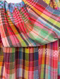 Image 4 of Aval Gwlanek (Peach)