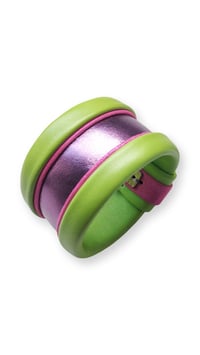 Image 1 of Bracciale bangle artigianale in pelle ANTIOPE MEDIUM - FrescoTropicale