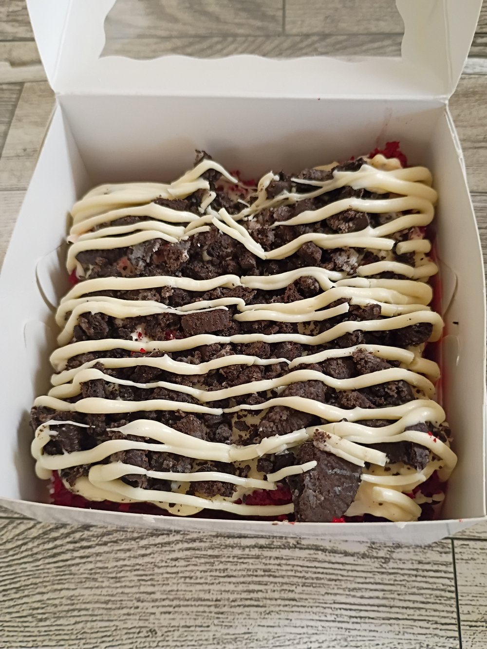 Image of Red Velvet Oreo Brownies