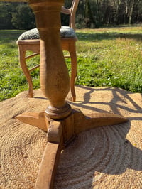 Image 4 of Table ronde - Joséphine