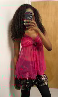 Image 5 of 00s La Senza hot pink with ruffle on the cups 