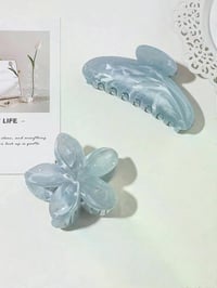 Image 2 of Hair Clip (Ocean Flower)