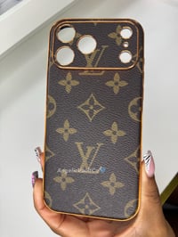 Image 2 of LV Luxury Case