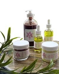 Image 1 of The Red Candle Collection💋