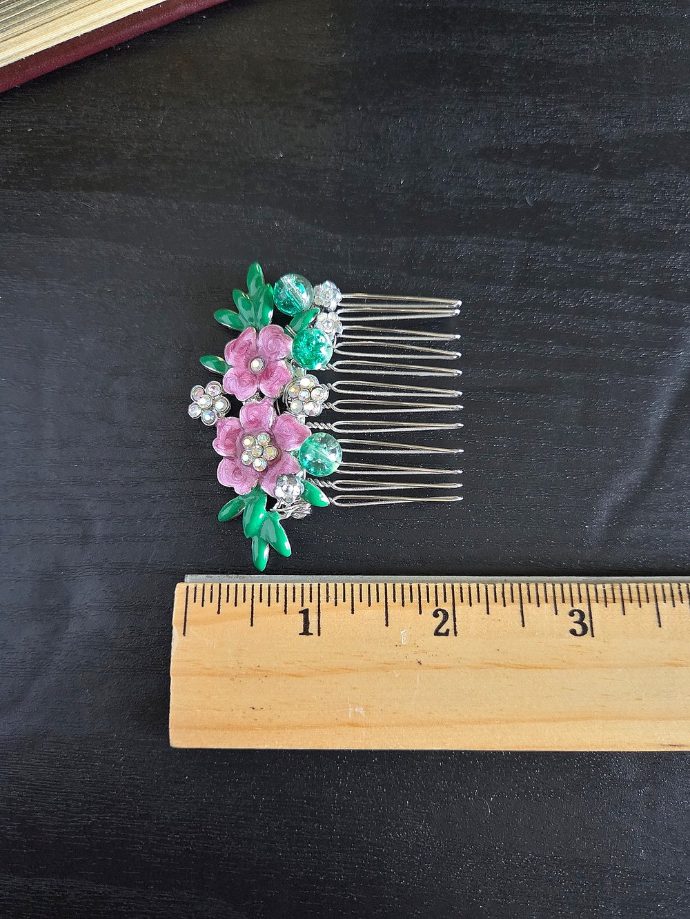 Image of Fairy Garden Decorative Hair Comb With Purple Flowers