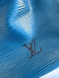 Image 2 of Authentic Preloved Louis Vuitton Noe in Blue and Black