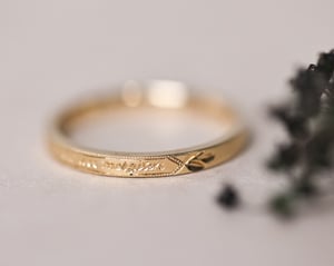 Image of 18ct Yellow gold 2mm, Latin engraved ring