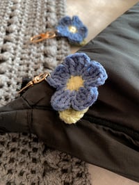 Image 4 of spring series 🌸 crochet flowers keychains