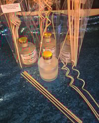 Image 2 of Reed Diffusers 