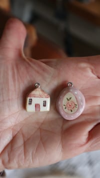 Image 1 of Pull charms set of 2 - English rose