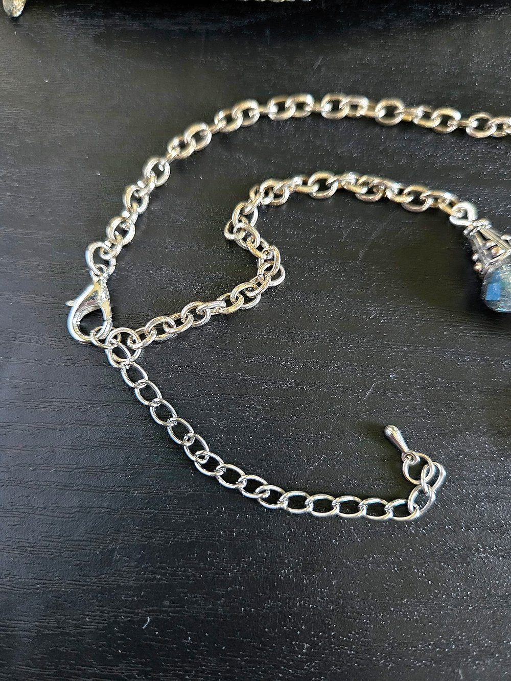 Image of Blue Diamond Dagger Beaded Necklace