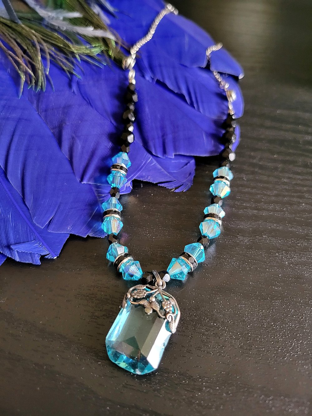 Image of Blue Filigree Vintage Pendant Necklace