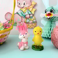 Image 7 of Happy Easter cake plaque 