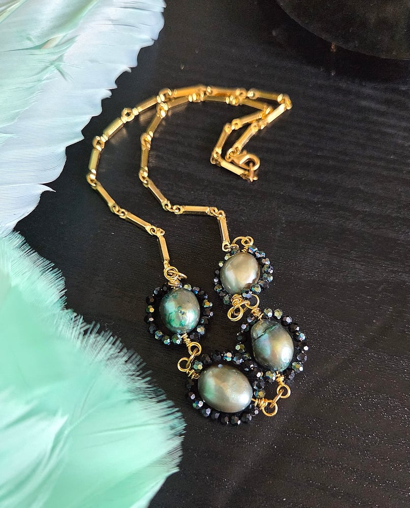 Image of Dark Teal Pearl Necklace with Beaded Accents and Gold Chain