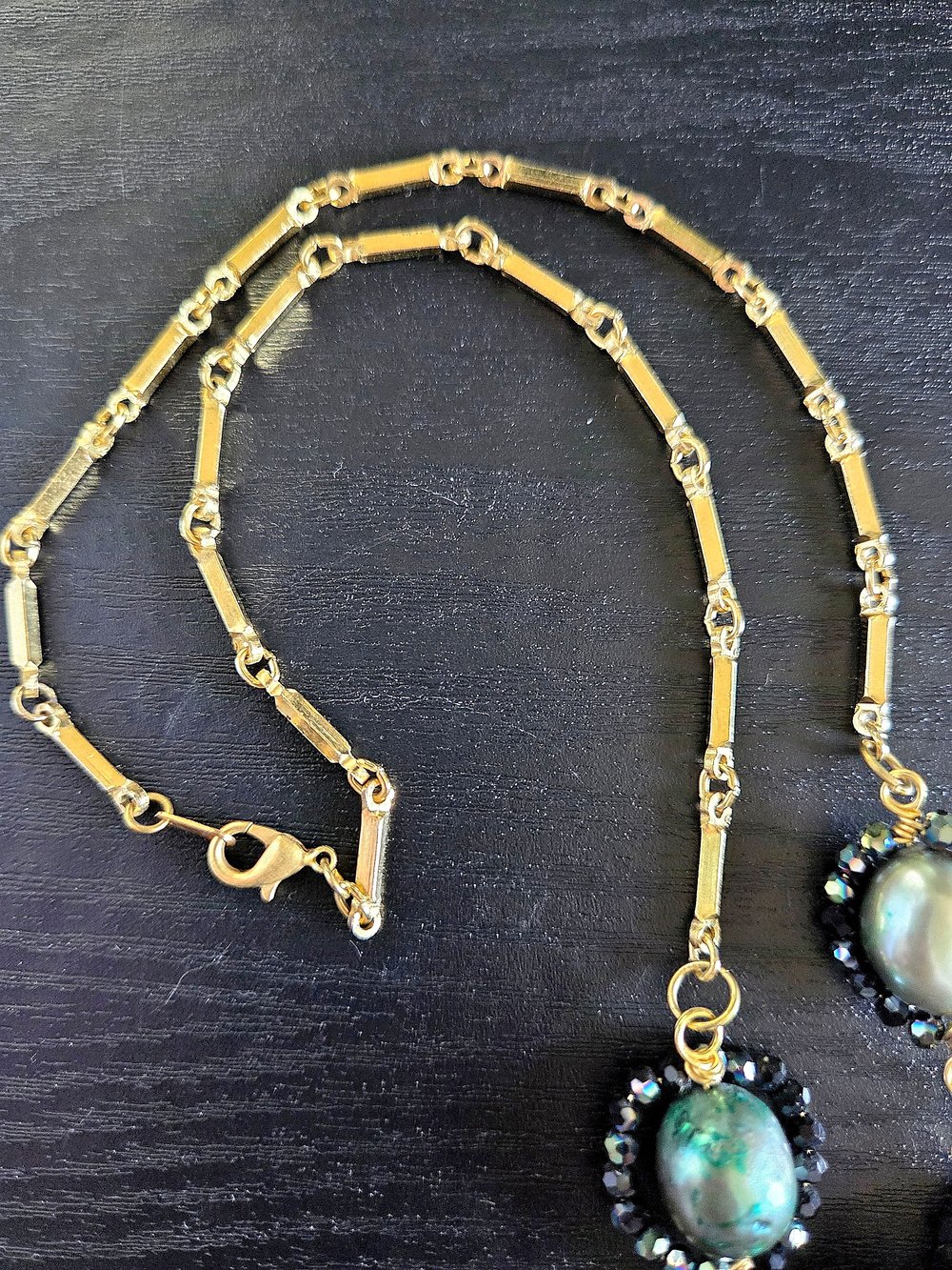 Image of Dark Teal Pearl Necklace with Beaded Accents and Gold Chain