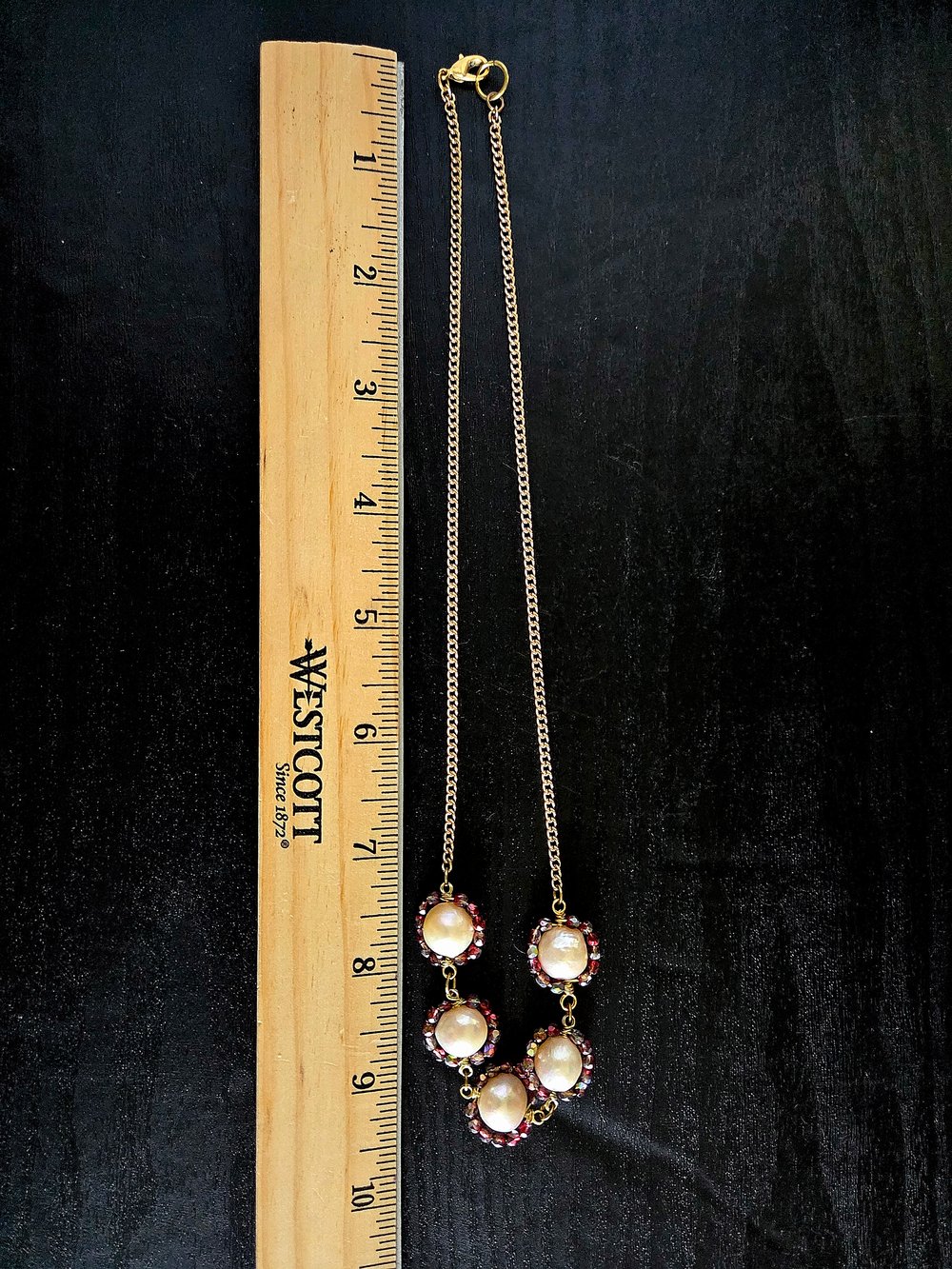 Image of Crimson Halo Pearl Necklace