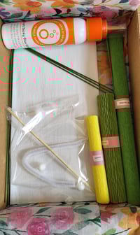 Image 3 of Paper Flower Craft Kit - Japanese Anemone