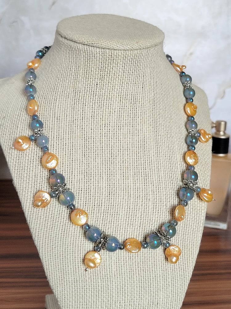 Image of Orange Pearls and Water Bubbles Necklace