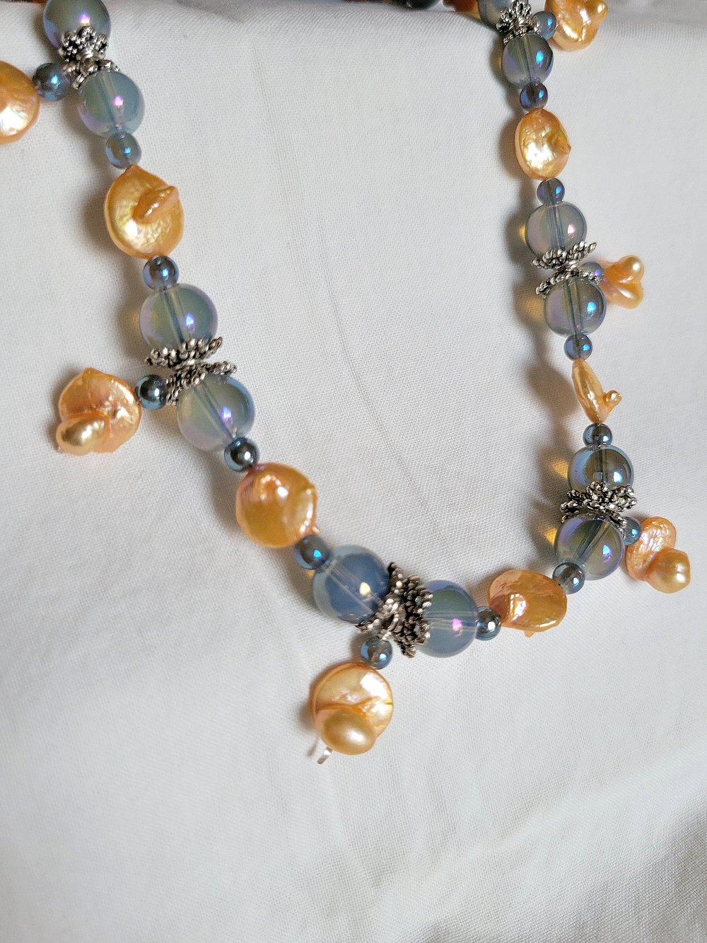 Image of Orange Pearls and Water Bubbles Necklace