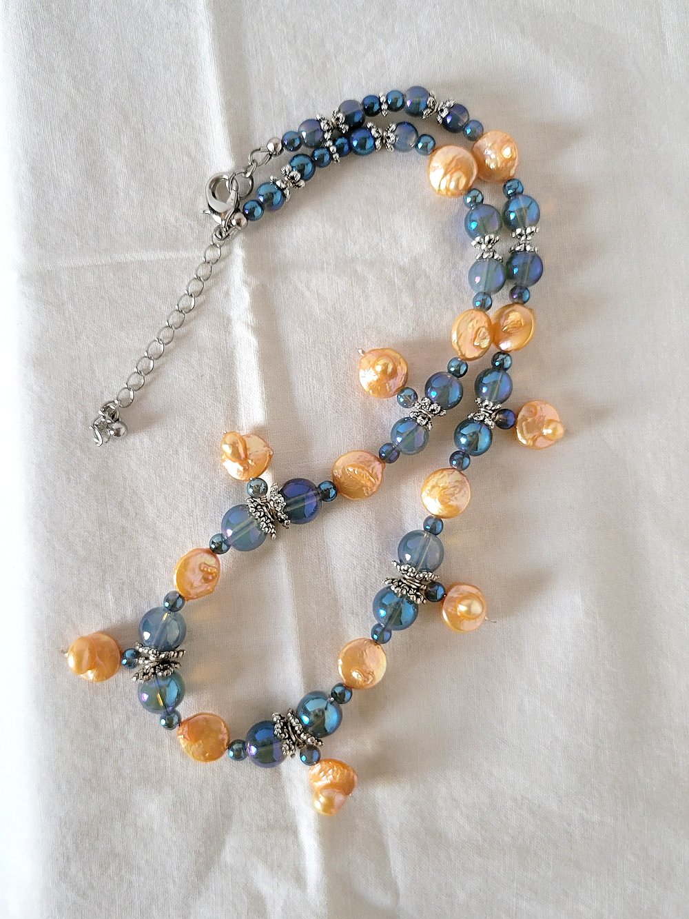 Image of Orange Pearls and Water Bubbles Necklace