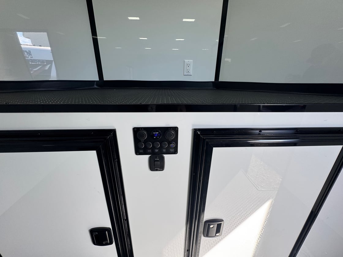 Image of 2027 20'x106'x8' enclosed trailer