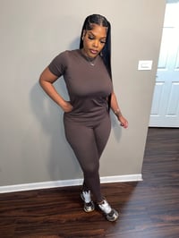 Chocolate Brown 
