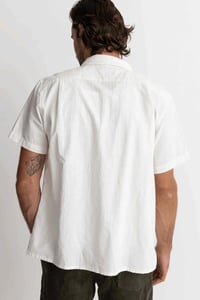 Image 3 of Camisa Rhythm Classic Linen S/S White en liquidación.