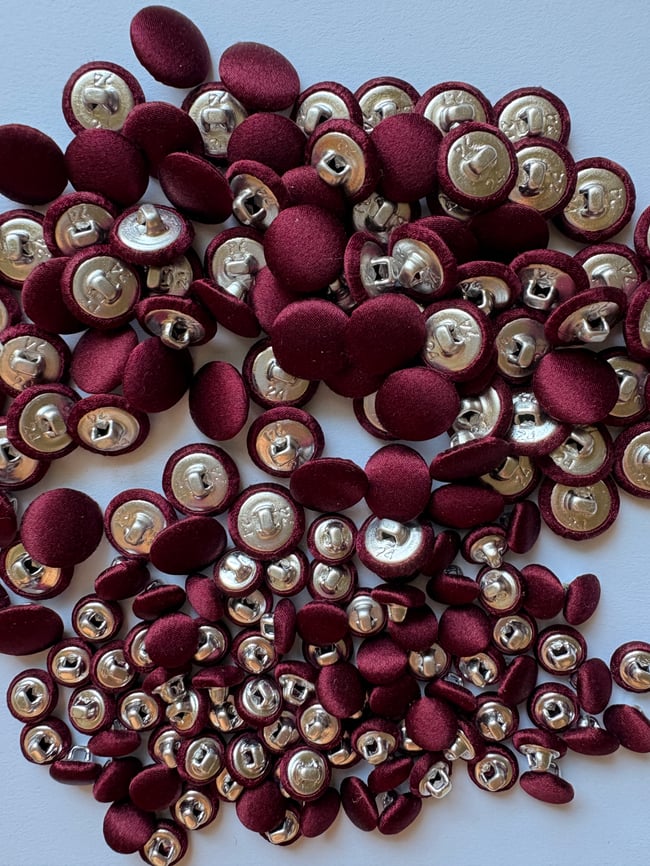 Silk Buttons 