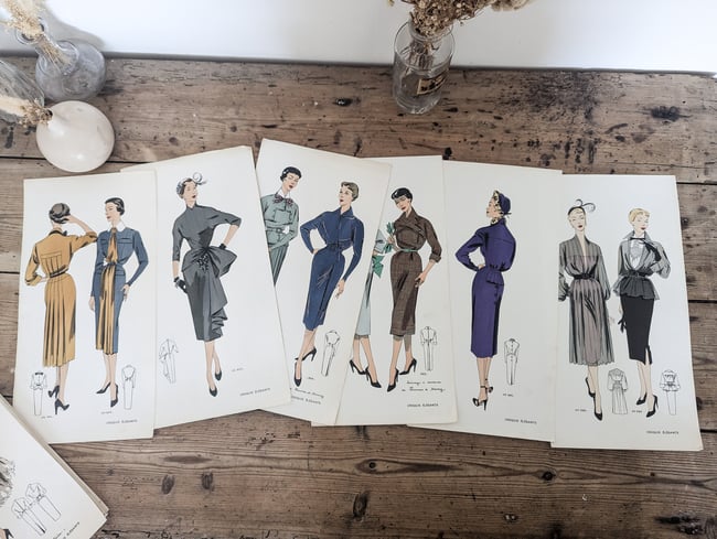 Croquis élégants. 29 planches Robes hiver 1951.