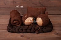 Image 2 of Knitted chocolate set
