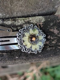Image 3 of Sunflower Hairclip