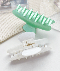 Image 2 of Pearl Marble Hair Claw (jade set)