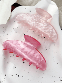 Image 4 of Pearl Marble Hair Claw (lovely set)