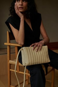 Image 1 of Bolso Hombro Mori Beige 