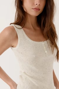 Image 1 of Top Avenza Gris