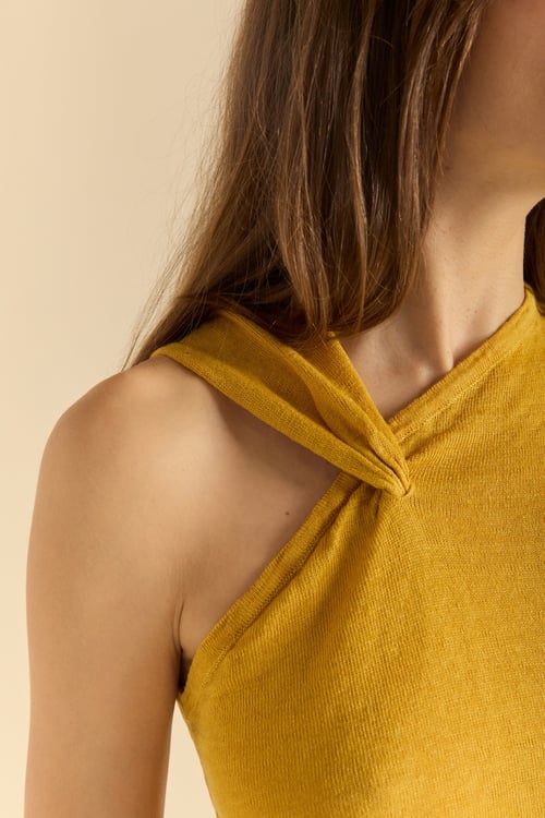 Image of 1-Top asimetrico nudo amarillo