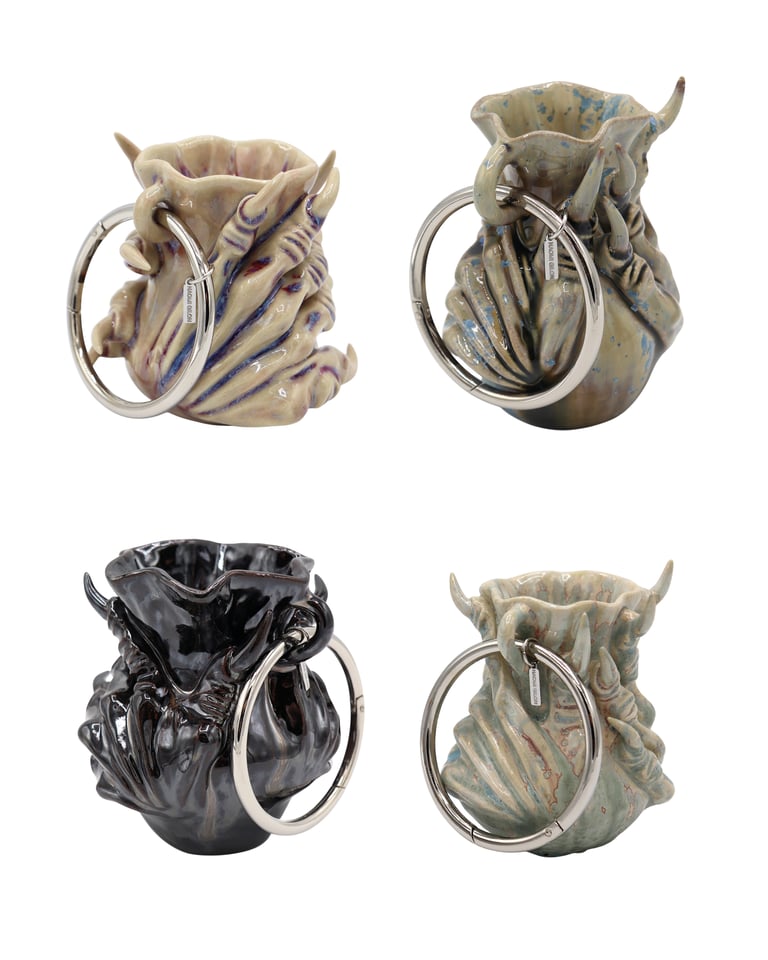 Mini vase with keychain Image 2