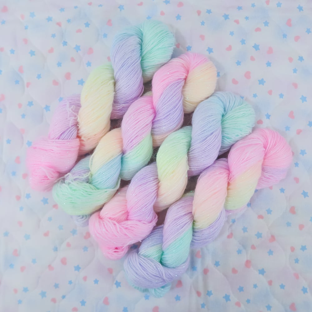 Yarn: Pastel Rainbow
