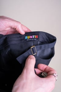 Image 4 of AUNTIE KATAKANA