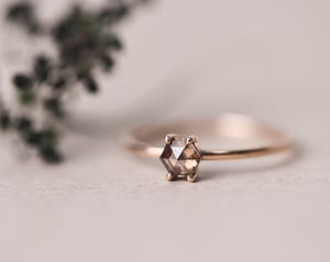 Image of *SALE - was £1650* 18ct Rose gold, Hexagonal brown grey diamond ring (LON199)