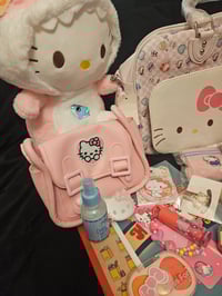 Image 2 of Hello Kitty Travel Bag Bundle 