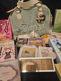 Image 5 of Angelas Juicy Couture In the Sky Bowler Makeup Bundle 