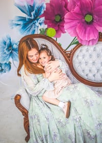 Image 14 of Motherhood mini