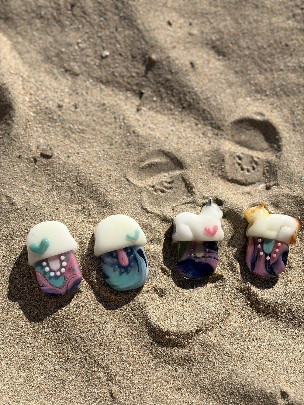 Image of kiwi --cherry water--- 