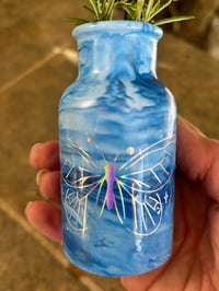 Image 2 of Flutter by blue