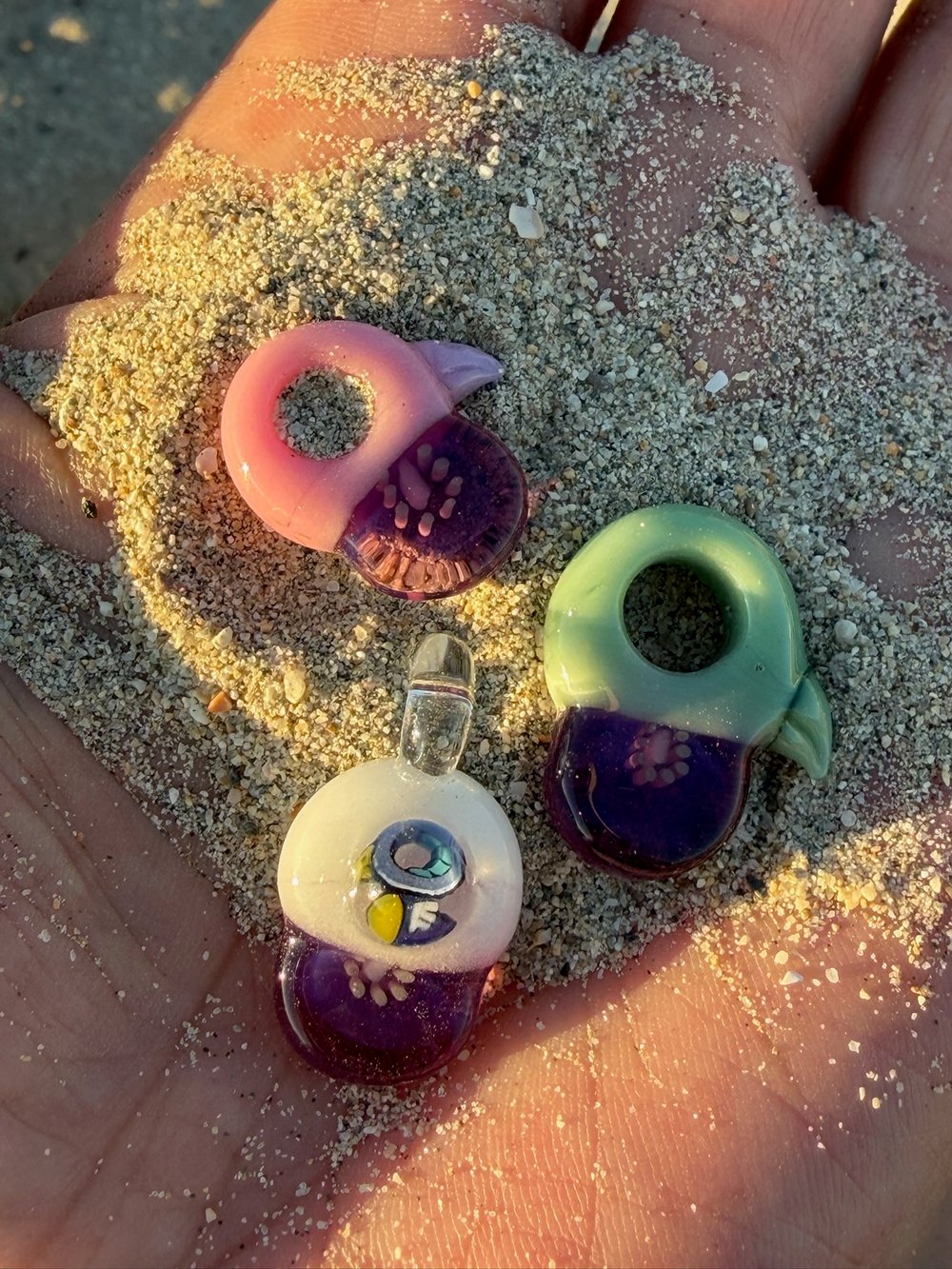 Image of burd kiwi  collab with calm glass