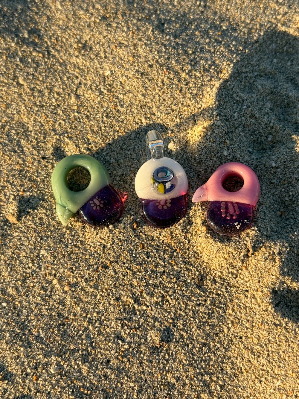 Image of burd kiwi  collab with calm glass