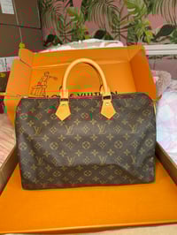 Image 1 of Louis Vuitton Speedy 35 Monogram- LEATHER REPLACED