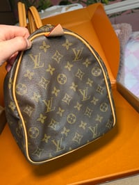 Image 9 of Louis Vuitton Speedy 35 Monogram- LEATHER REPLACED